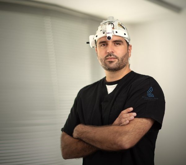 Dr Efrain Lopez Otorrinolaringologo Quito Especialista Rinoplastia Funcional Estetica Cirugia de Nariz3